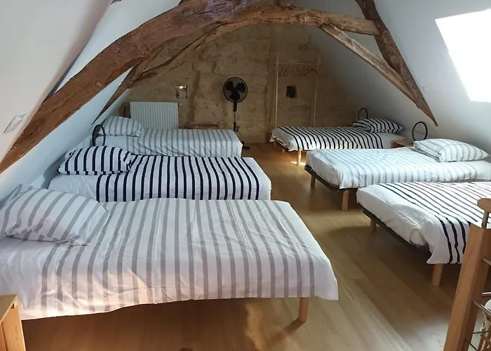 Avec Piscine Hébergement de vacances *