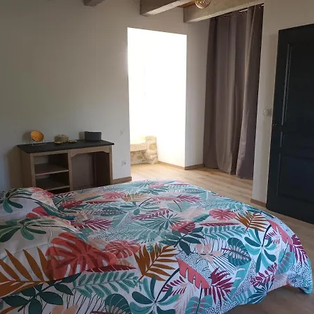 بيت للعطل Avec Piscine *